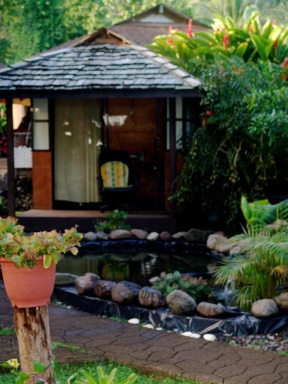 Tauhanihani Village Lodge La Vague Bleue Teahupoo Eksteriør billede